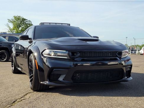 Used 2022 Dodge Charger SRT Hellcat image 5
