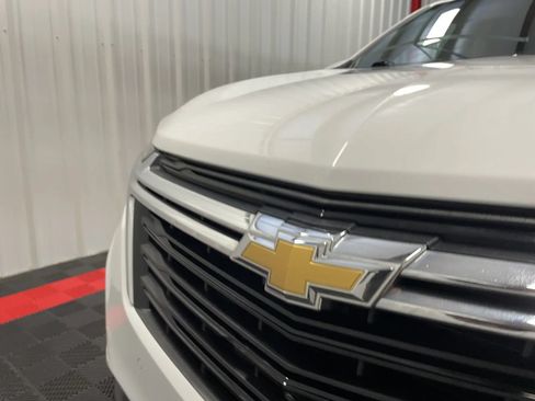 Used 2023 Chevrolet Equinox LT AWD/4WD image 7