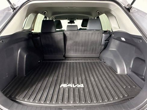Certified 2024 Toyota RAV4 LE AWD/4WD image 34