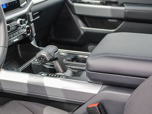 New 2026 Ford F150 XLT w/ Equipment Group 302A MID AWD/4WD image 20