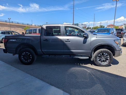 Used 2021 Nissan Titan PRO-4X w/ Pro-4x Convenience Package AWD/4WD image 6