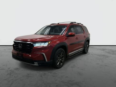 Used 2023 Honda Pilot Elite image 7