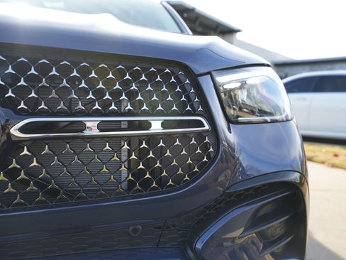 New 2026 Mercedes-Benz GLE 350 4MATIC image 11