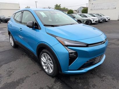 New 2027 Chevrolet Bolt LT w/ Comfort Package