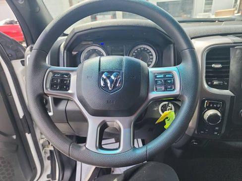 Used 2024 RAM 1500 Warlock AWD/4WD image 13