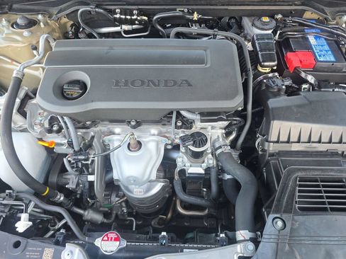 Used 2025 Honda Civic Sport image 12