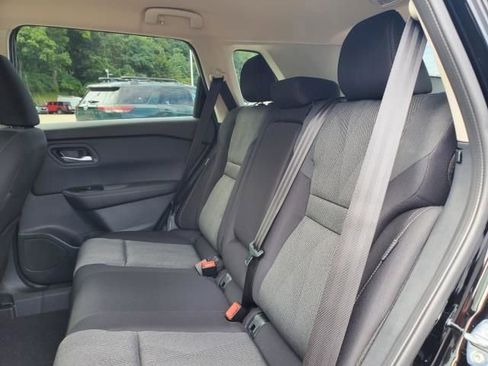 New 2026 Nissan Rogue SV image 9