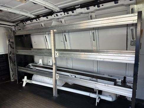 Used 2023 GMC Savana 2500 w/ Driver Convenience Package image 12