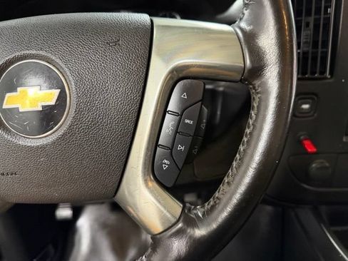 Used 2019 Chevrolet Express 2500 w/ Driver Convenience Package RWD image 12