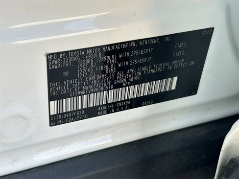 Used 2022 Toyota RAV4 LE image 27