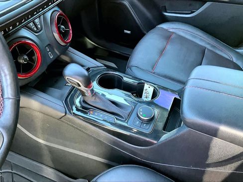 Used 2020 Chevrolet Blazer RS FWD image 18