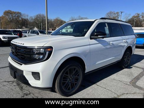 New 2025 Ford Expedition Platinum w/ Stealth Performance Package image 3