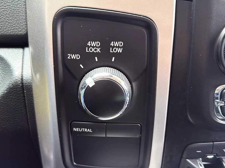 Used 2018 RAM 2500 SLT w/ Off Road Package AWD/4WD image 40