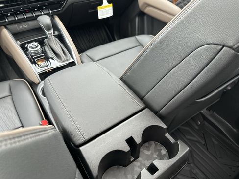 New 2026 GMC Canyon Denali AWD/4WD image 20