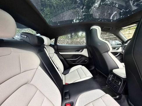 Used 2021 Porsche Taycan Turbo AWD/4WD image 35