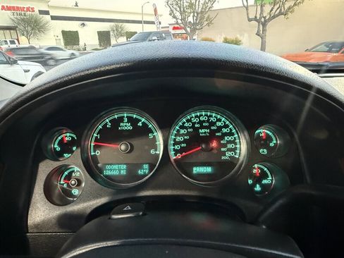 Used 2013 Chevrolet Tahoe LT image 43