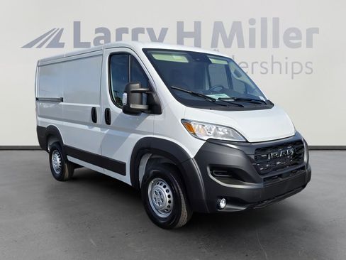 New 2026 RAM ProMaster 1500 w/ Convenience Group image 9