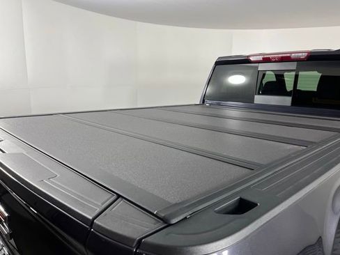 Used 2025 GMC Sierra 2500 AT4 w/ AT4 Premium Plus Package AWD/4WD image 46