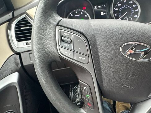 Used 2018 Hyundai Santa Fe Sport w/ 2.4L Value Package 02 FWD image 38