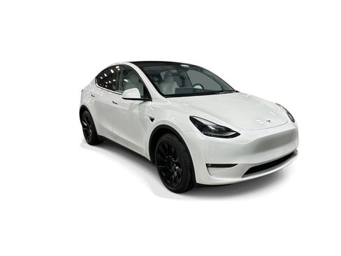 Certified 2023 Tesla Model Y Long Range AWD/4WD image 8