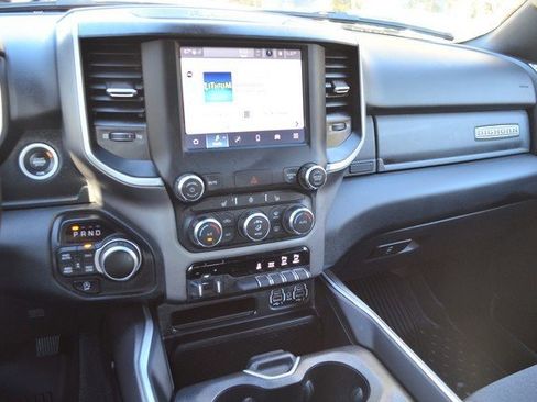 Used 2022 RAM 1500 Big Horn image 24