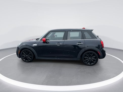 Used 2020 MINI Cooper S image 5