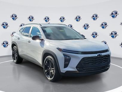 Used 2025 Chevrolet Trax ACTIV w/ Sunroof Package