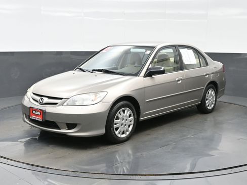 Used 2004 Honda Civic LX image 2