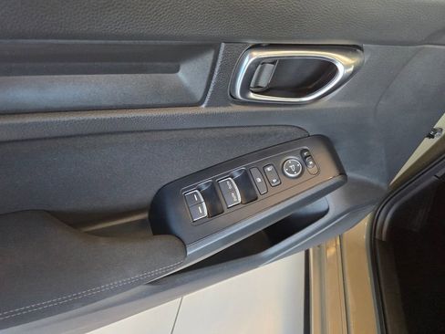 Certified 2025 Honda Civic Sport image 13