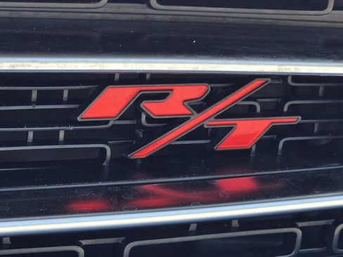Used 2015 Dodge Challenger R/T w/ Quick Order Package 28B R/T RWD image 24