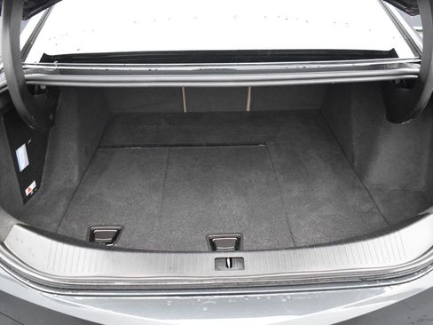 Used 2014 Cadillac ELR Base w/ Luxury Package image 10