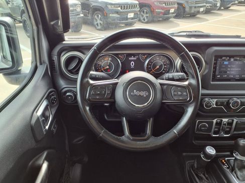 Used 2020 Jeep Wrangler Unlimited Sport S AWD/4WD image 17