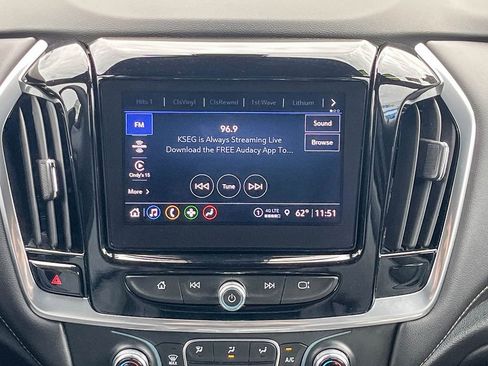 Used 2022 Chevrolet Traverse LT w/ LPO, Floor Liner Package image 21