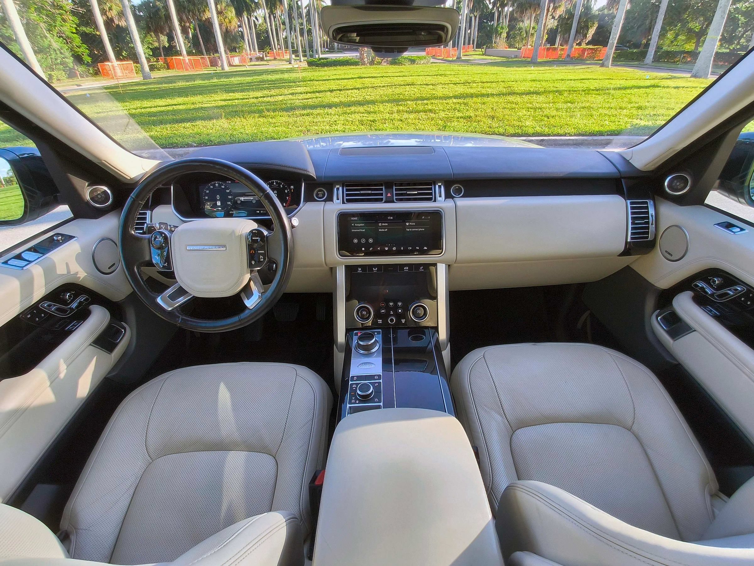Used 2019 Land Rover Range Rover Supercharged AWD/4WD image 10