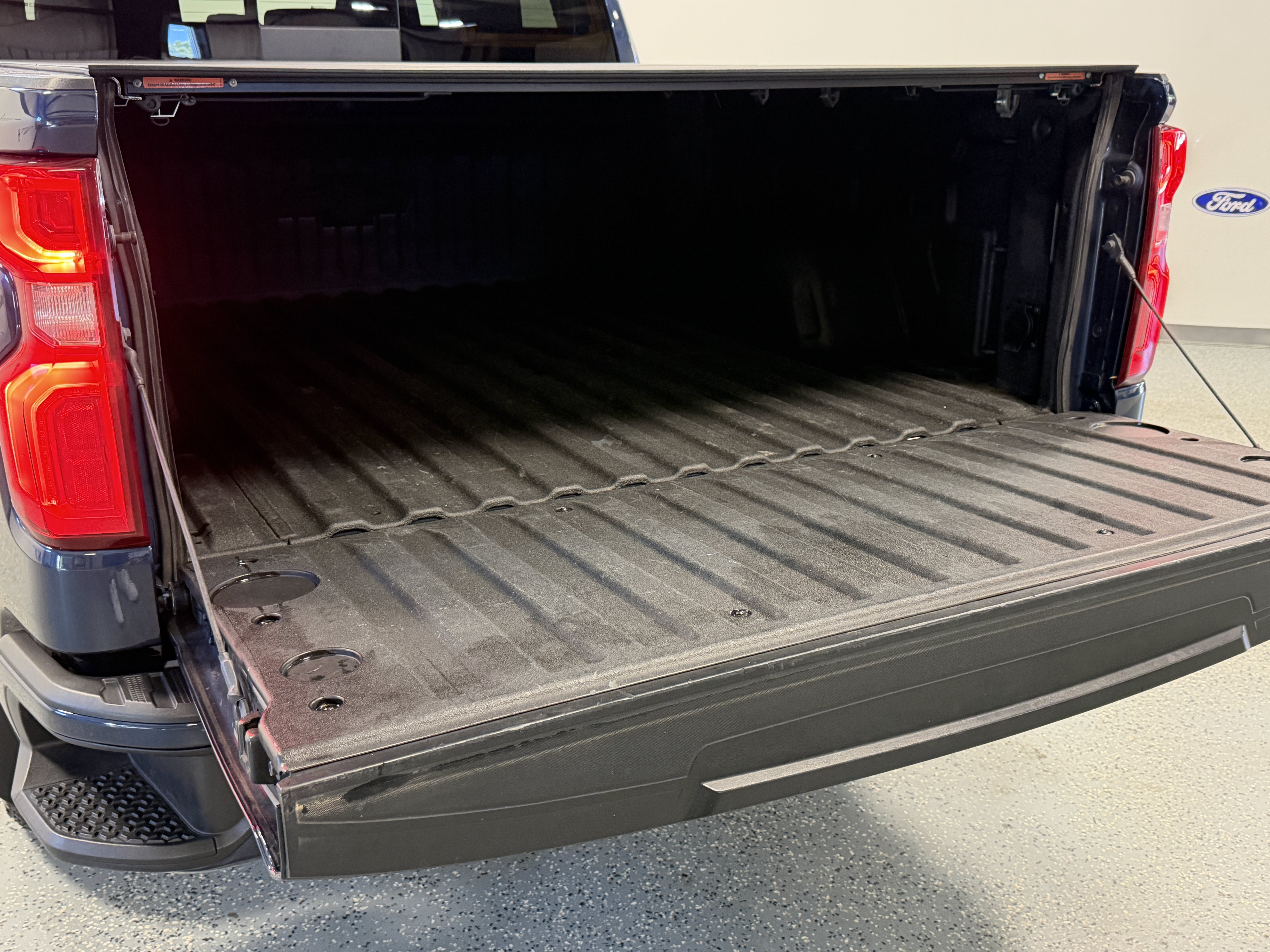 Used 2020 Chevrolet Silverado 1500 RST w/ All-Star Edition AWD/4WD image 23