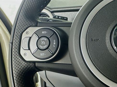 New 2025 INEOS Grenadier Fieldmaster Edition AWD/4WD image 18