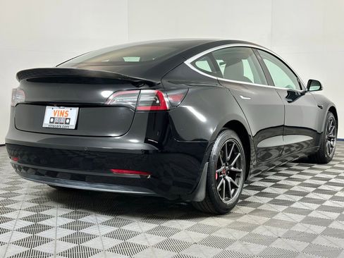 Used 2019 Tesla Model 3 Standard Range Plus RWD image 4