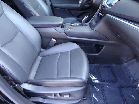 Used 2025 Cadillac XT5 Premium Luxury w/ Technology Package FWD image 14