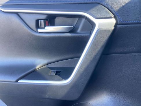 Used 2020 Toyota RAV4 XSE image 16