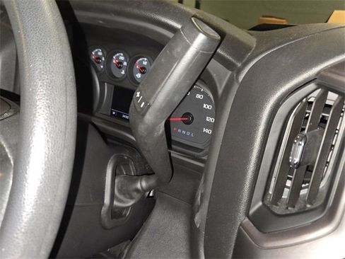 Used 2024 Chevrolet Silverado 1500 Custom Trail Boss w/ LPO, Dark Essentials Package image 19