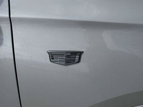 Used 2024 Cadillac XT6 Sport w/ Technology Package AWD/4WD image 11
