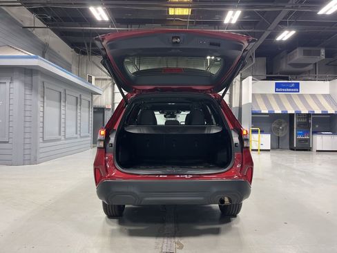 Used 2026 Subaru Forester Premium AWD/4WD image 7