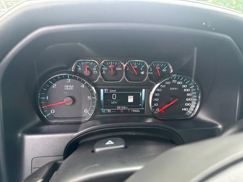 Used 2017 Chevrolet Silverado 1500 High Country AWD/4WD image 28