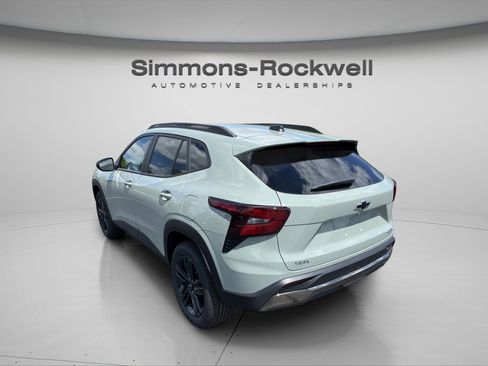 New 2026 Chevrolet Trax ACTIV w/ Driver Confidence Package FWD image 3