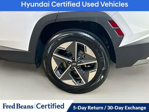 Certified 2025 Hyundai Tucson SEL image 9