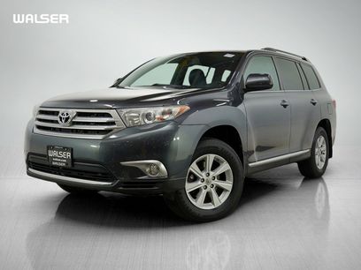 Used 2012 Toyota Highlander SE