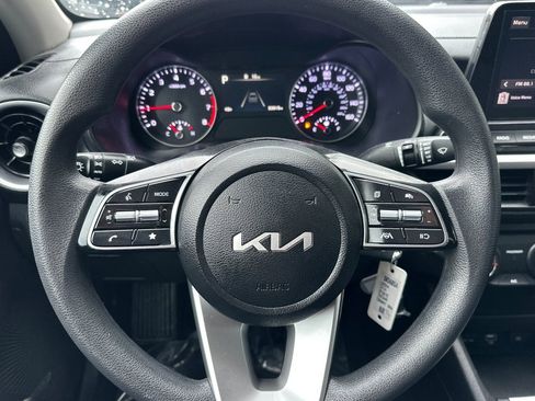 Used 2024 Kia Forte LXS image 23