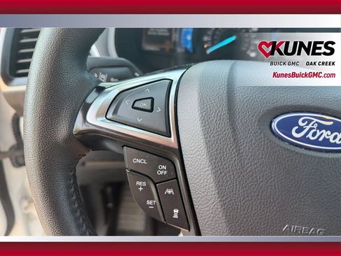 Used 2024 Ford Edge SEL AWD/4WD image 17