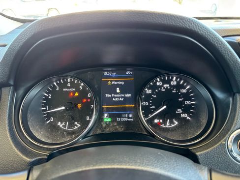 Used 2019 Nissan Rogue SL image 11