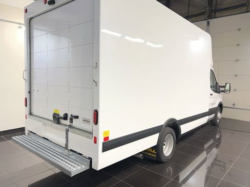 New 2025 Ford Transit 350 Low Roof DRW w/ Exterior Upgrade Package RWD image 7
